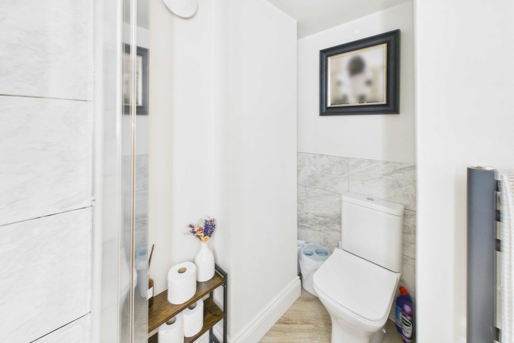 Flat 1, Church Town House, The Square, Cartmel, Grange-over-Sands, Cumbria, LA11 6QB., photo 13