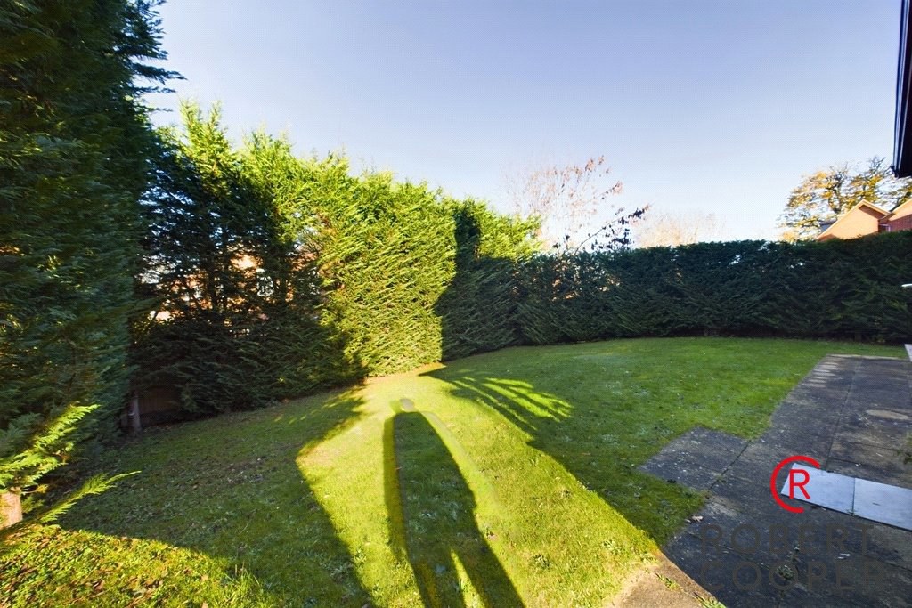 Blagrove Crescent, Pembroke Park, Ruislip, Middlesex, HA4, photo 11
