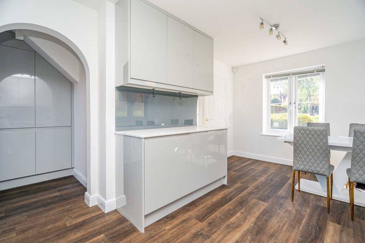 Upper Wood Close, Shenley Brook End, Milton Keynes, MK5, photo 9