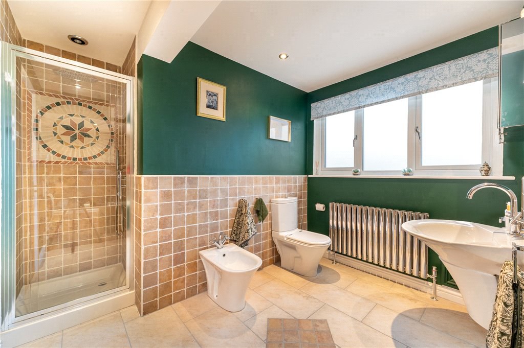 Jonscroft, Queensbury, Bradford, West Yorkshire, BD13, photo 19