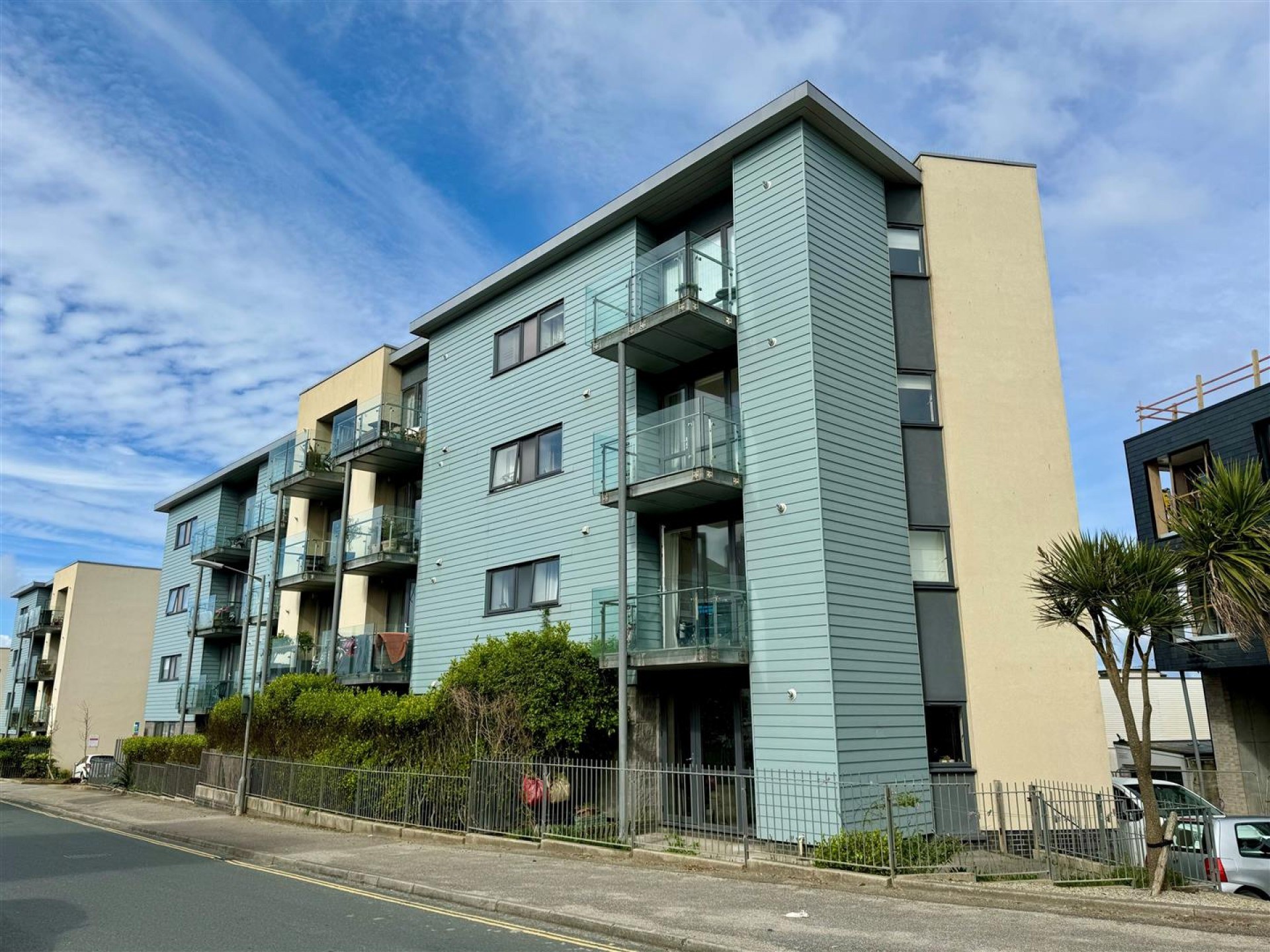Pentire Crescent