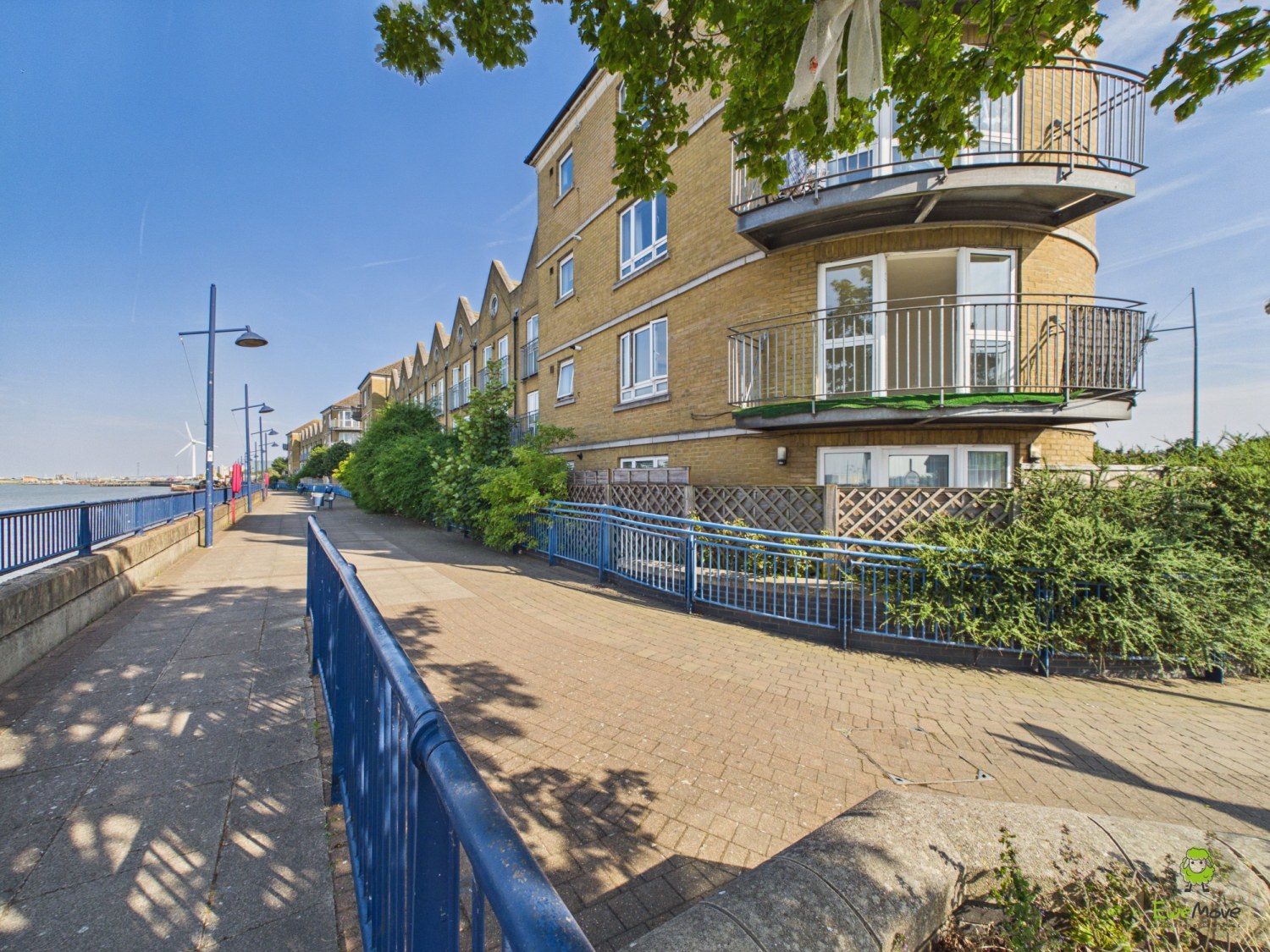 Wharfside Close, Erith, Kent, DA8, photo 10