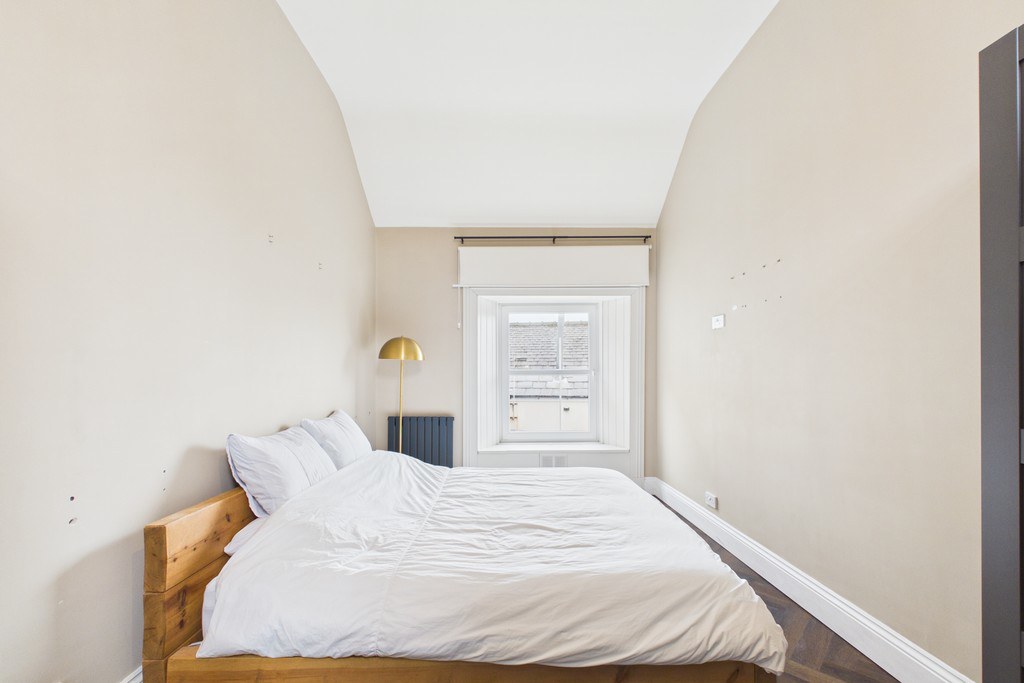 Flat 3, 5 St Johns Street, Keswick, Cumbria, CA12 5AP, photo 4