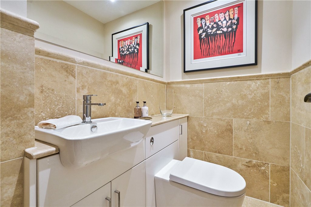 Brodrick Drive, Ilkley, West Yorkshire, LS29, photo 14