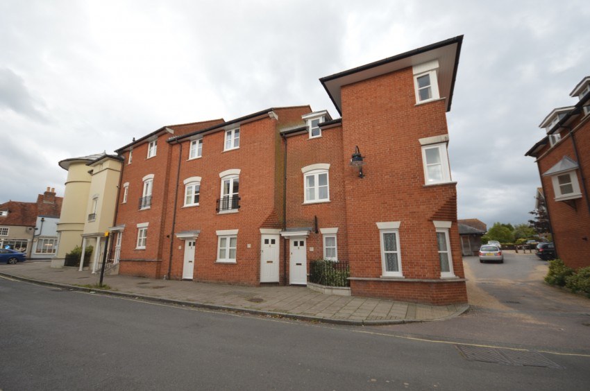 Maitland Court