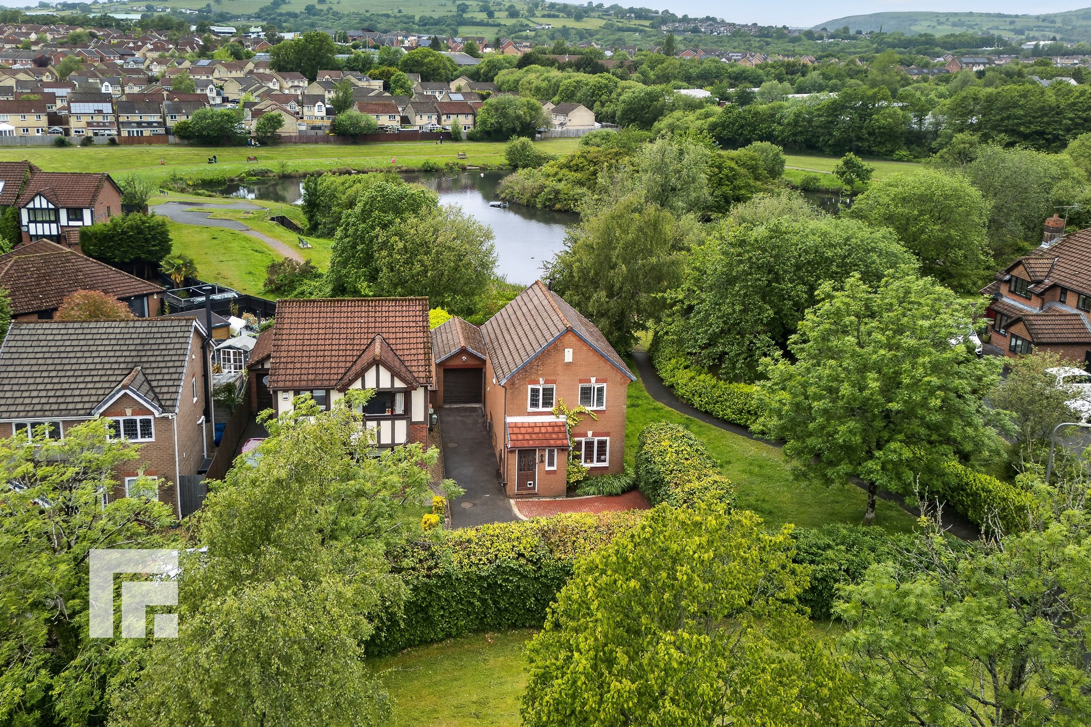 Clos Gwastir Caerphilly CF83 1TD, photo 24