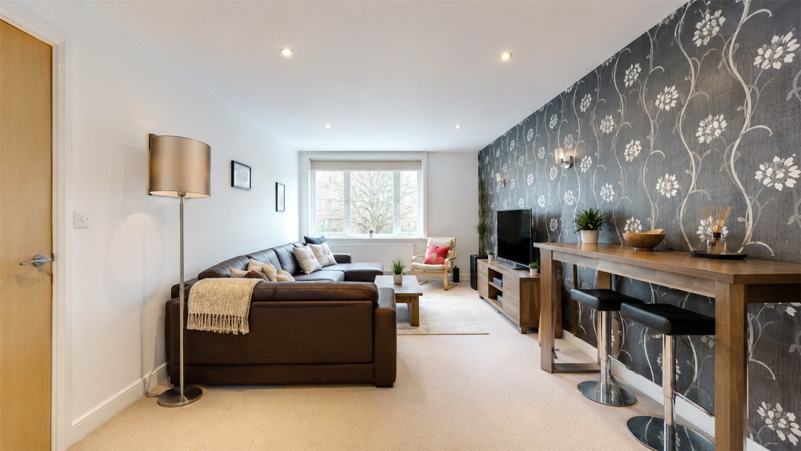 Mace House, Union Lane, Isleworth, Gretaer London, TW7, photo 2