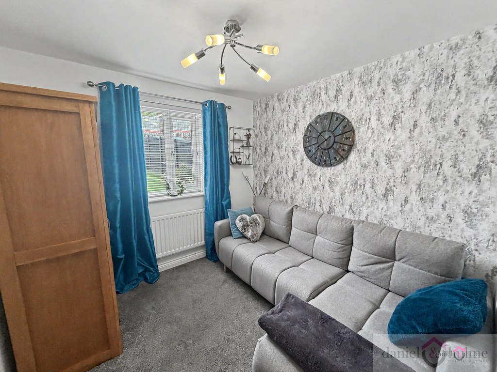 Emerald Way, Milton, Staffordshire, ST6 8HL, photo 4