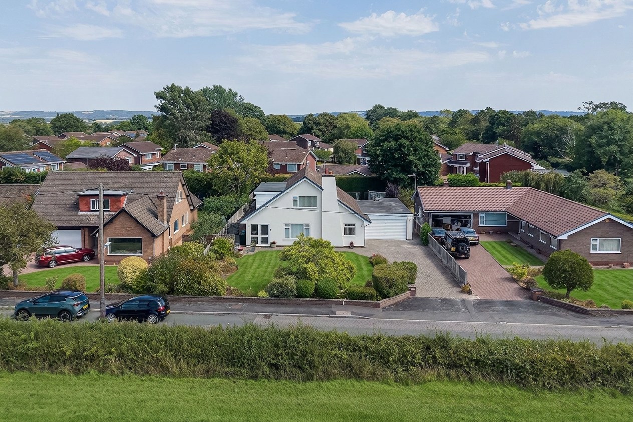 Belle Vue Lane, Guilden Sutton, CH3, photo 35