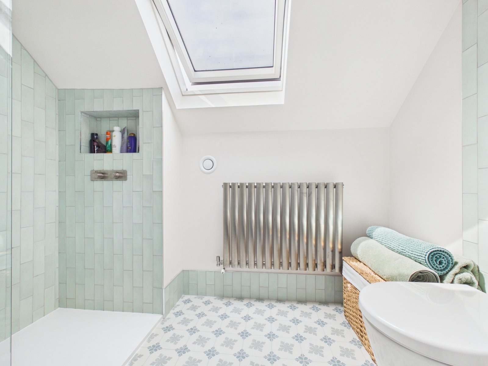 Meadow Walk, Bourne End, Buckinghamshire, SL8, photo 7
