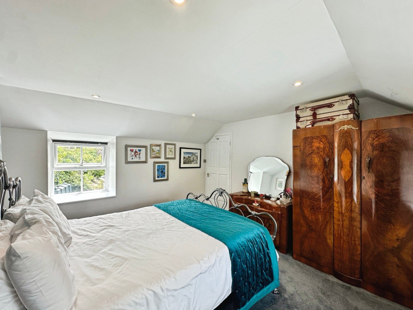Breage, Charming three bedroom cottage with garden, photo 14