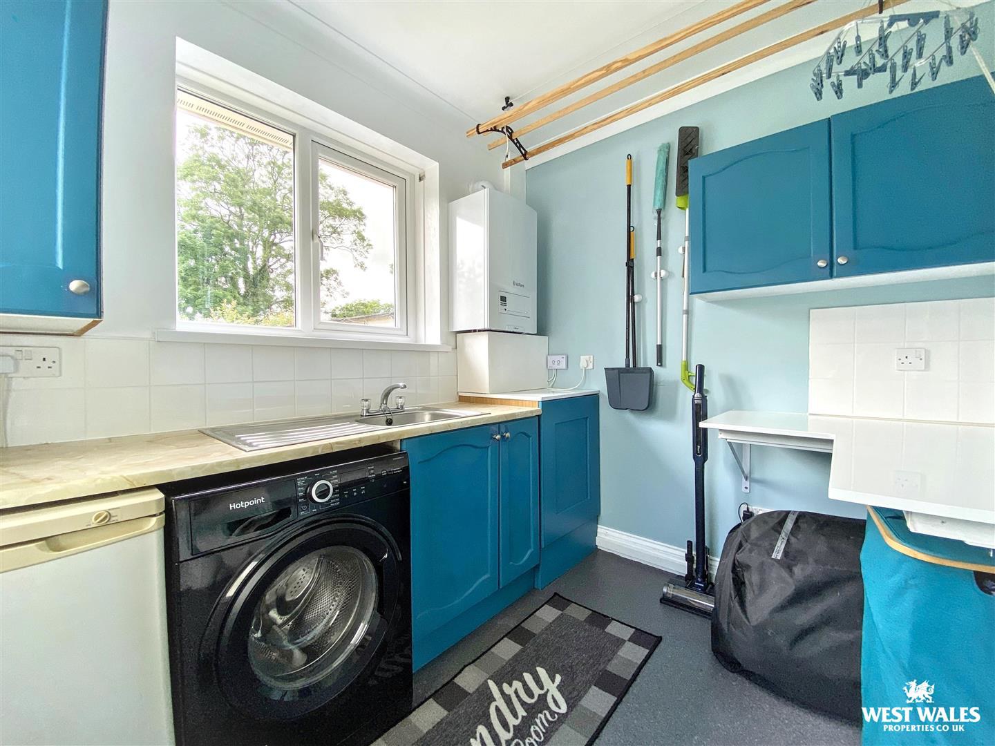 Cromwell Drive, Redberth, Tenby, photo 20