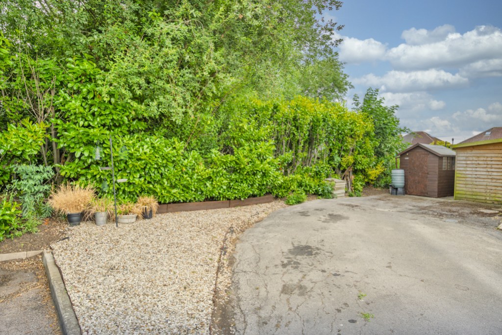 Archer Close, Swindon, SN2, photo 11