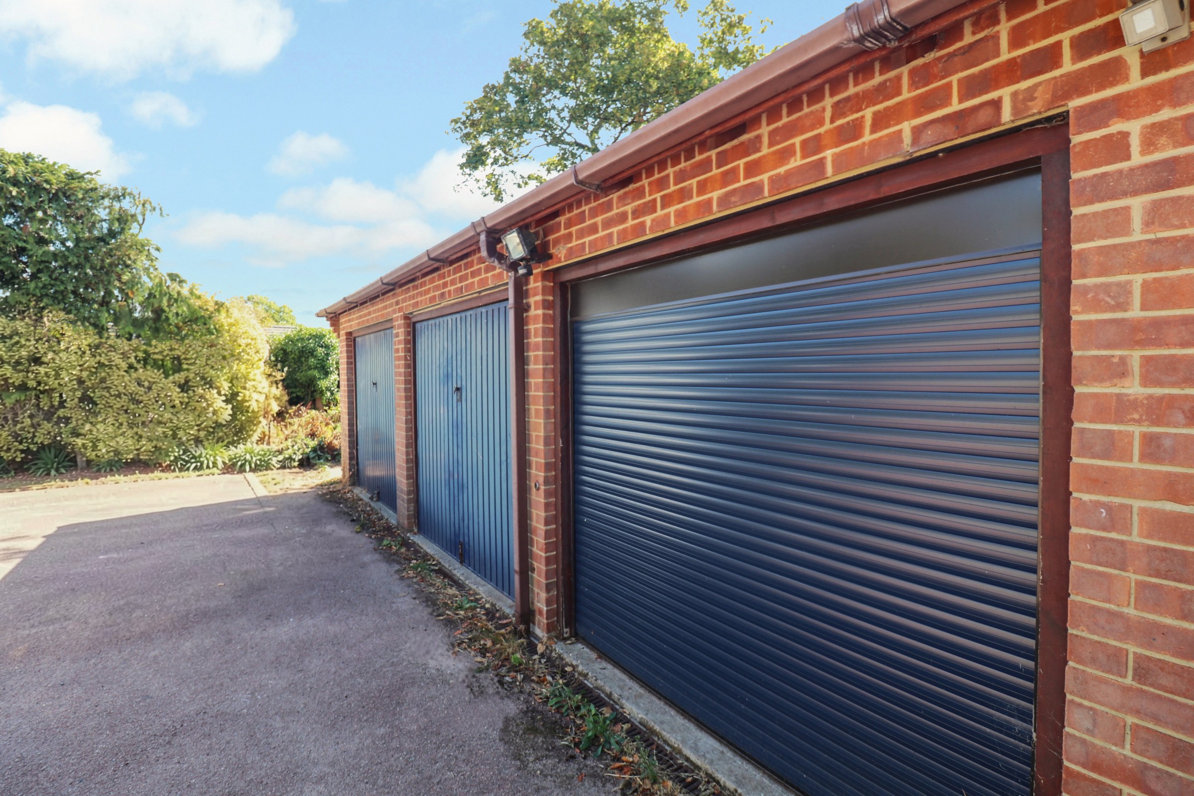 Satchell Lane, Hamble, SO31, photo 19