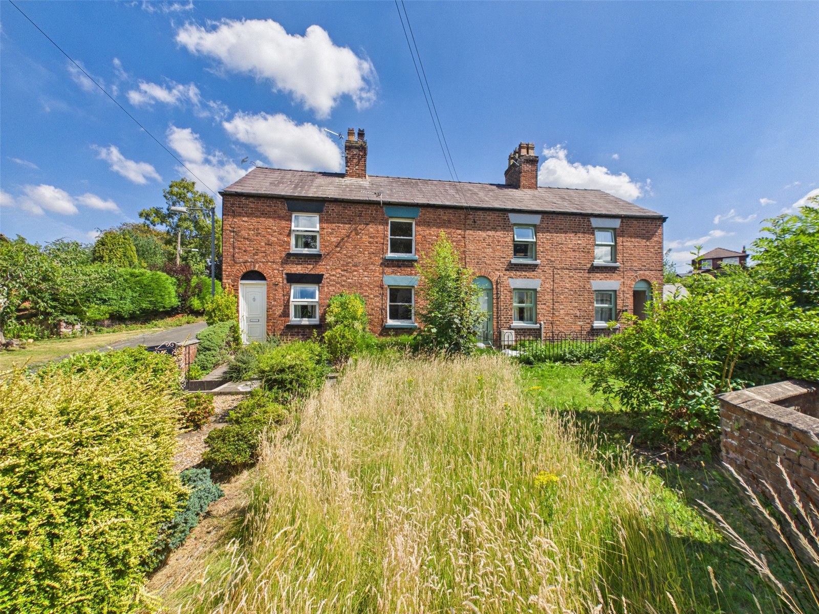 Well Lane, Kingsley, Frodsham, Cheshire, WA6, photo 2