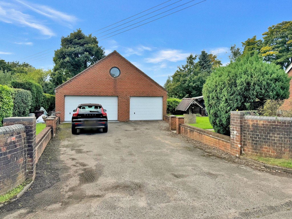 Sandon Road, Hilderstone, photo 32