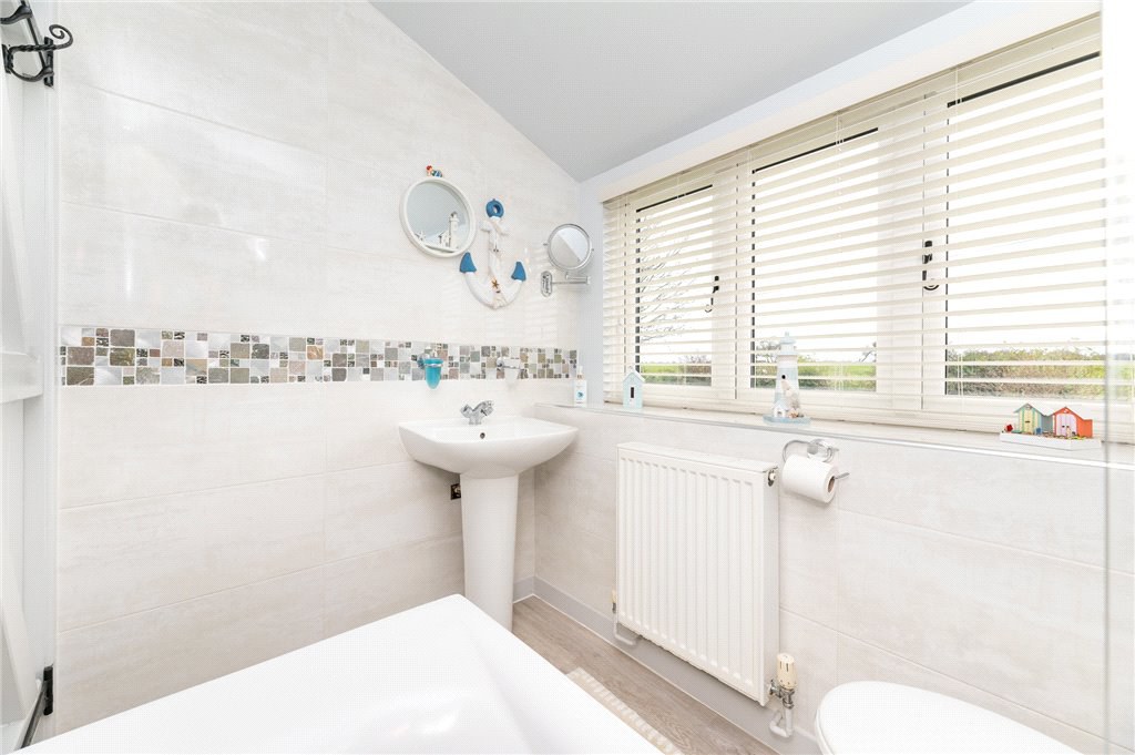 Bewholme Road, Atwick, Driffield, East Riding Yorkshire, YO25, photo 21