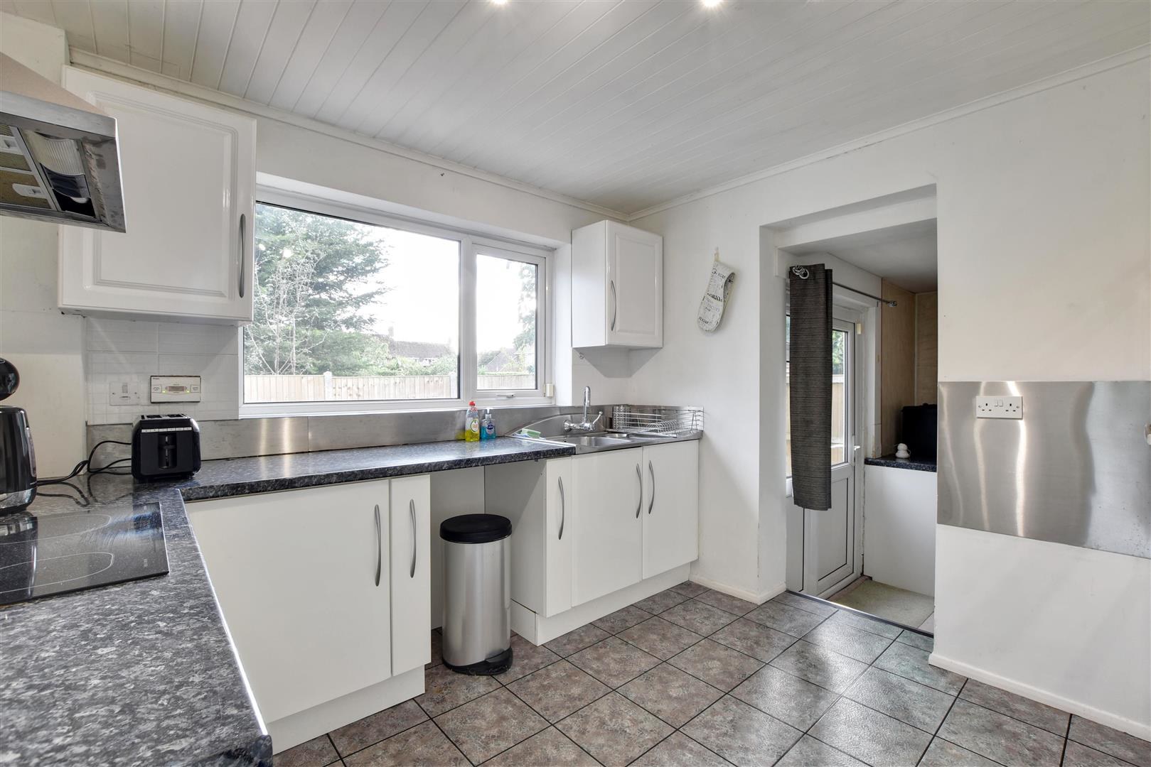 Station Road, New Romney, photo 13