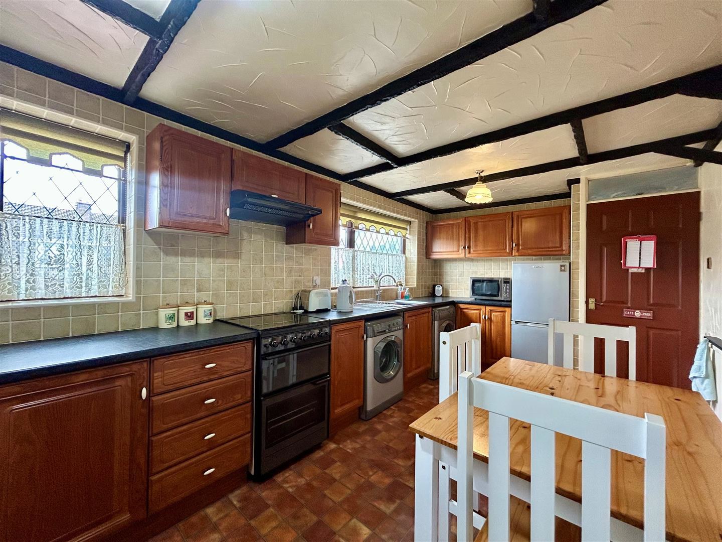 Parkway, Armthorpe, Doncaster, photo 4