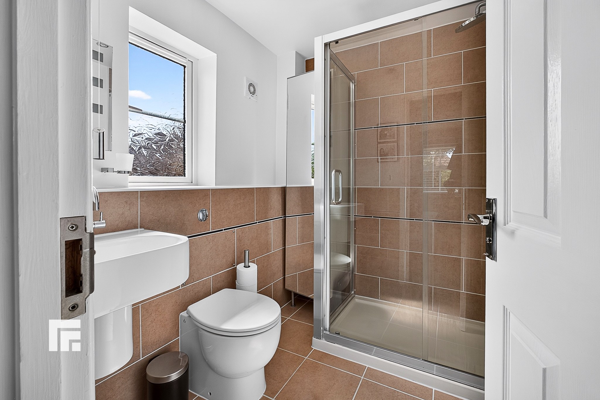 Gilbert Lane, Barry, CF63, photo 13