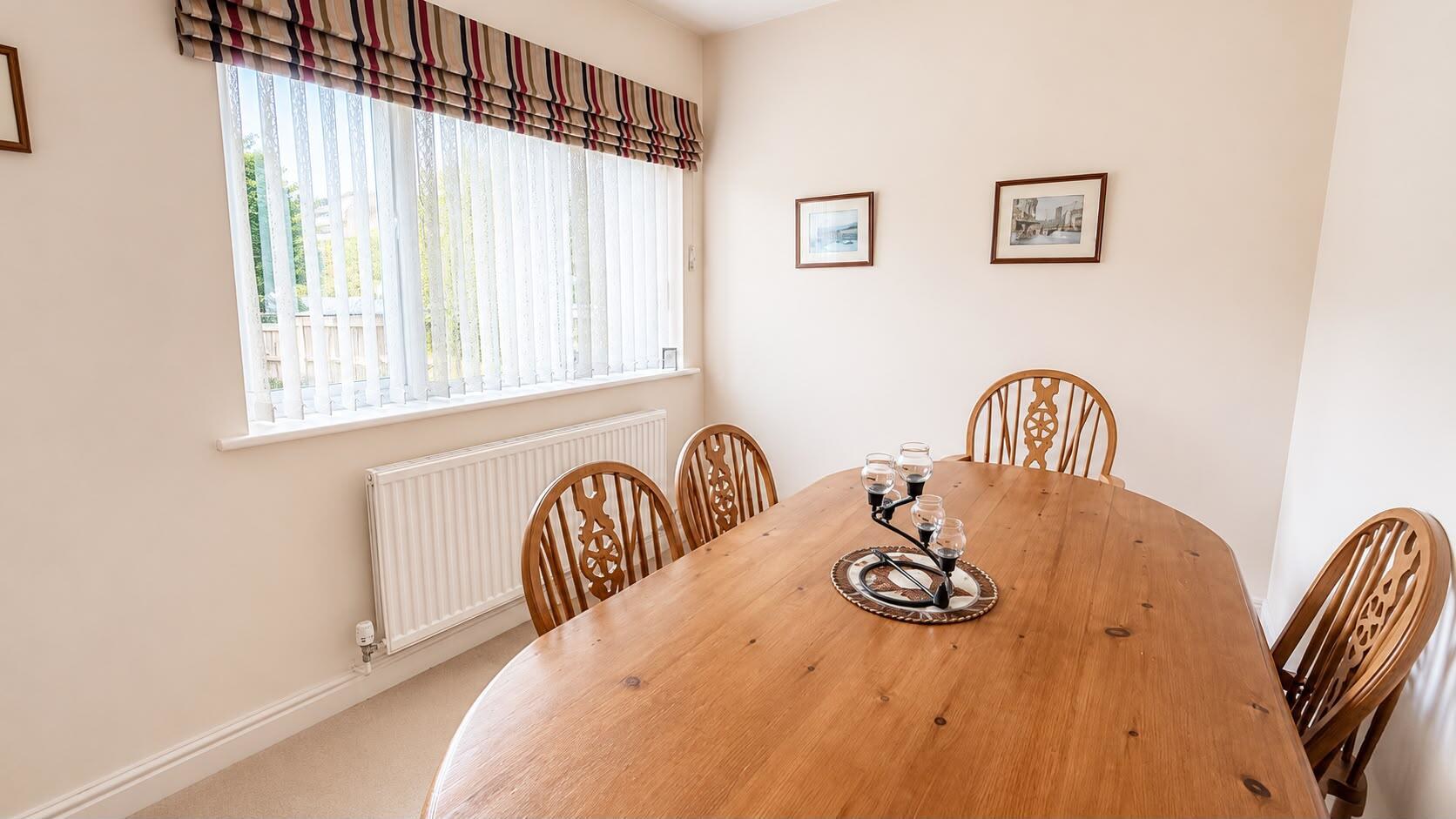 Tytherington Drive, Macclesfield, photo 6