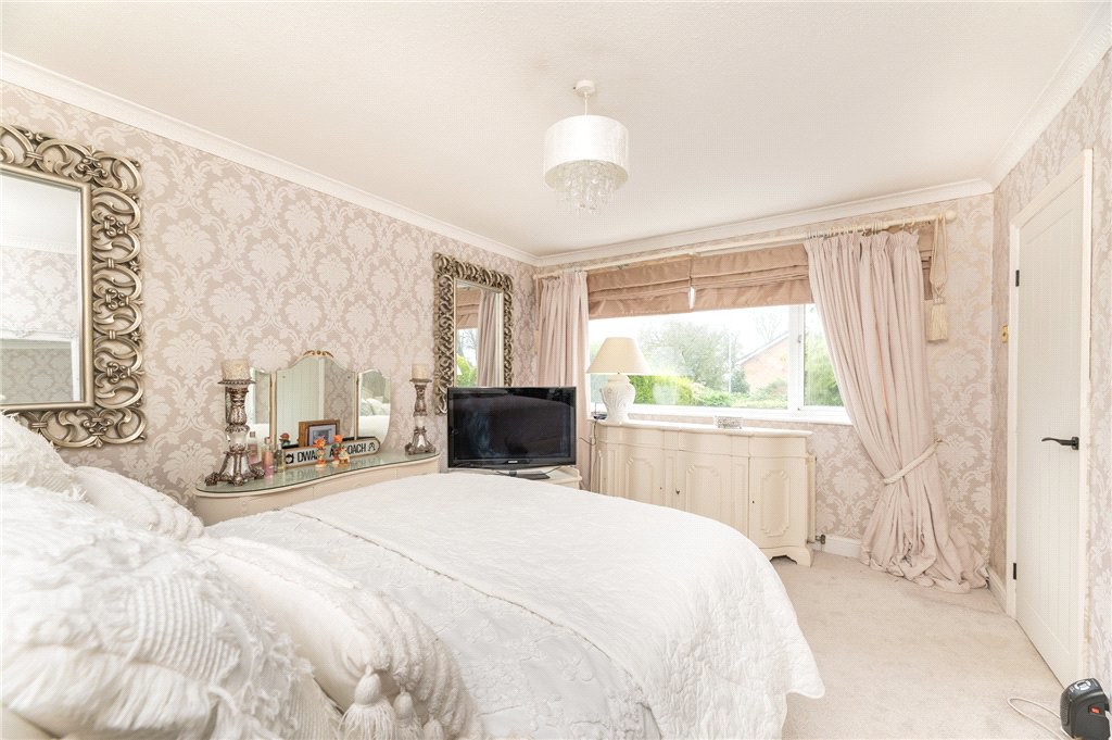 Woodlands Drive, East Ardsley, Wakefield, West Yorkshire, WF3, photo 12