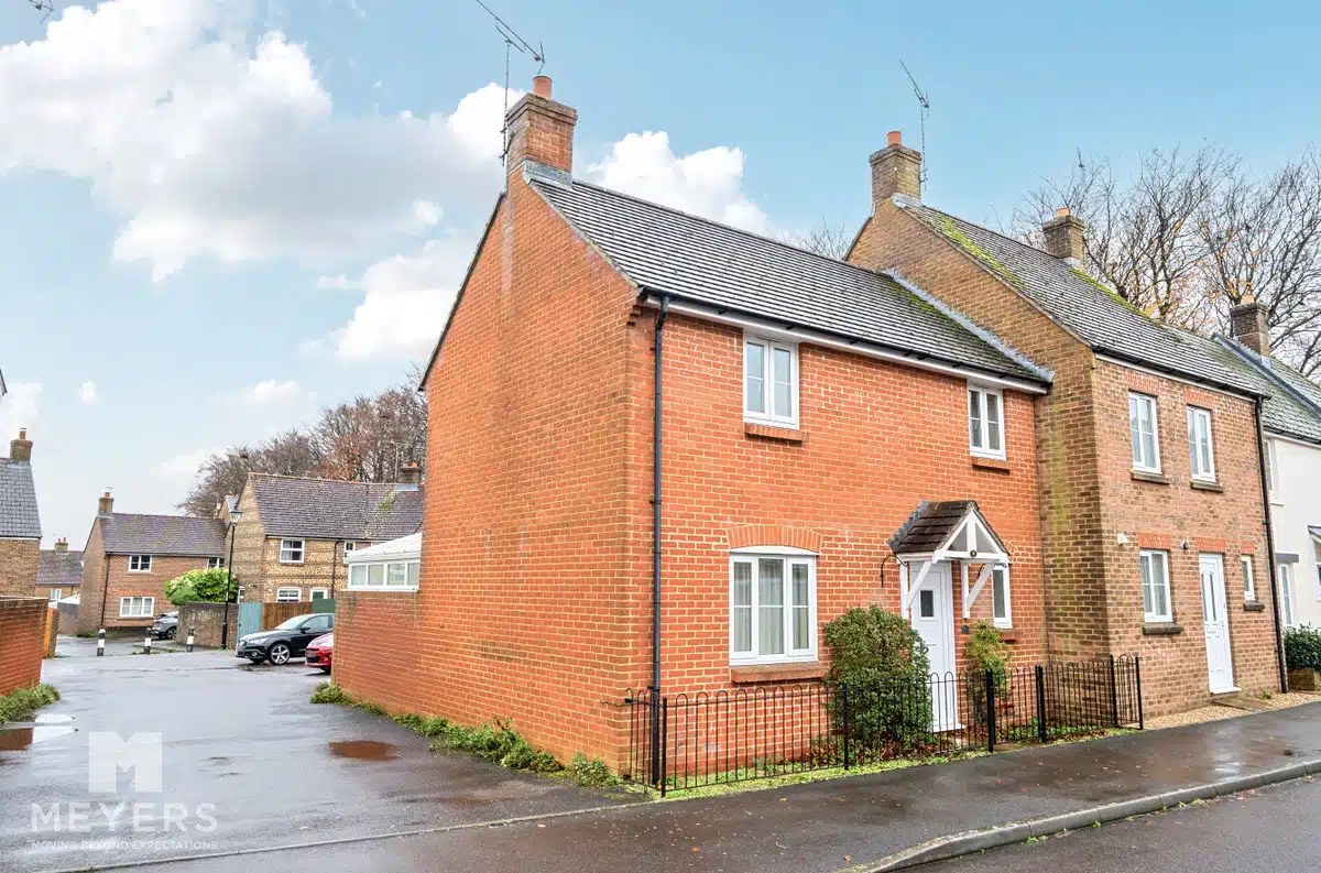 Marshwood Road
