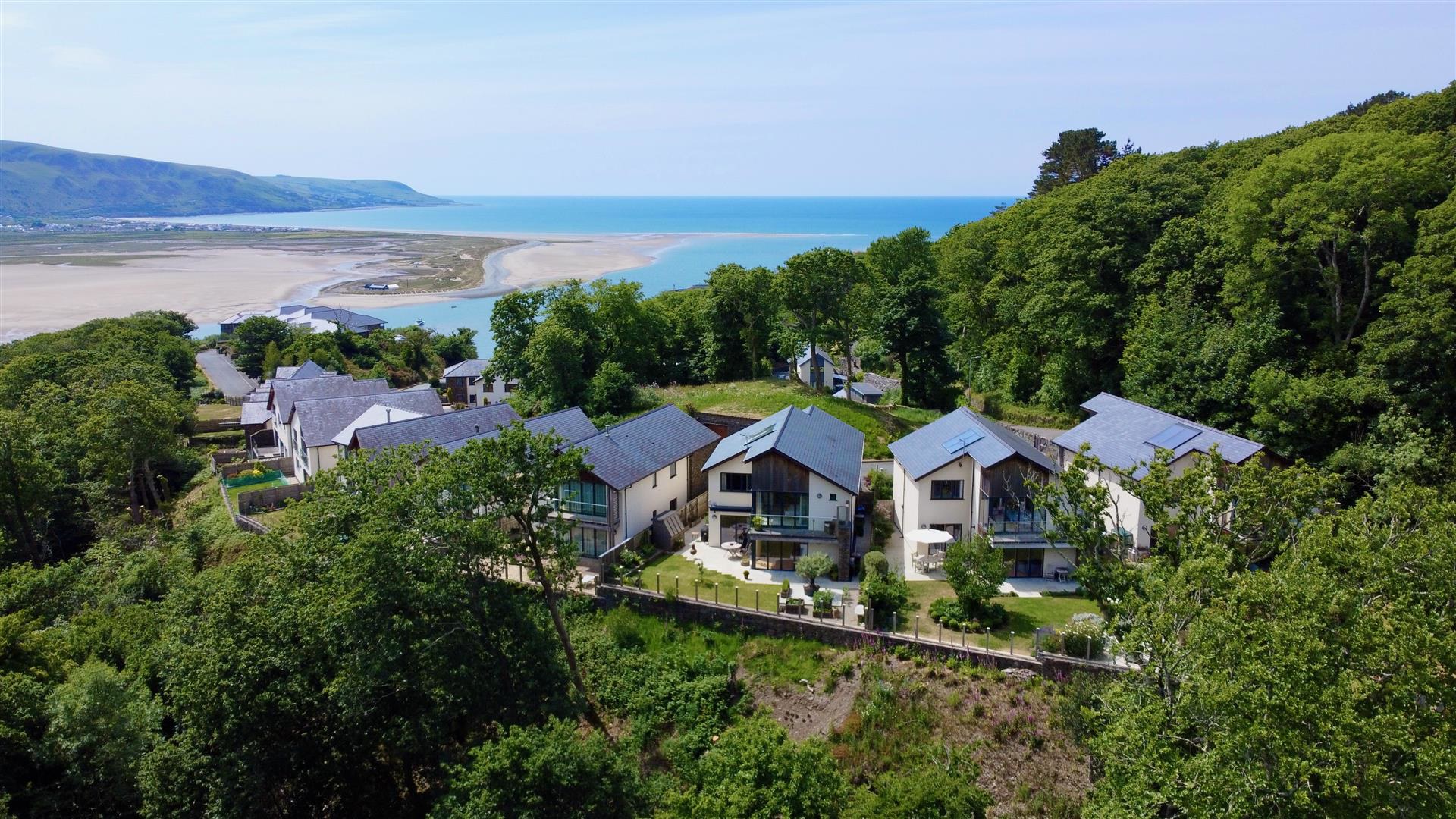 Barmouth, LL42, photo 2