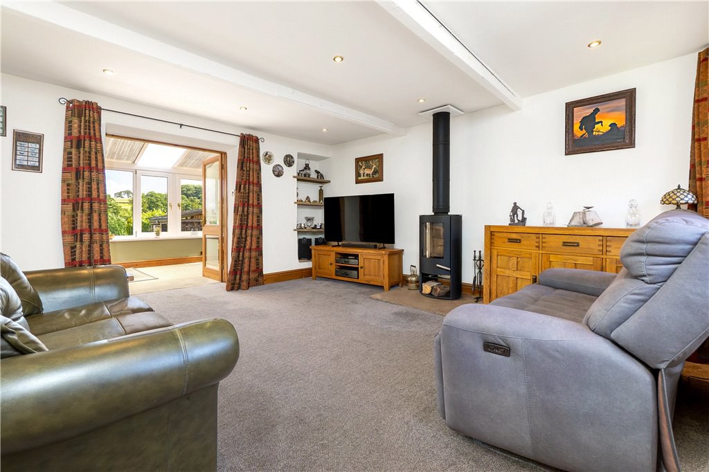 Hollin Hall, Trawden, Colne, Lancashire, BB8, photo 2