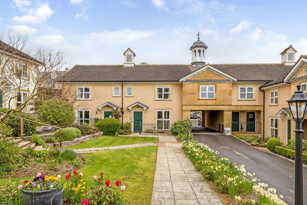 Ashcombe Court