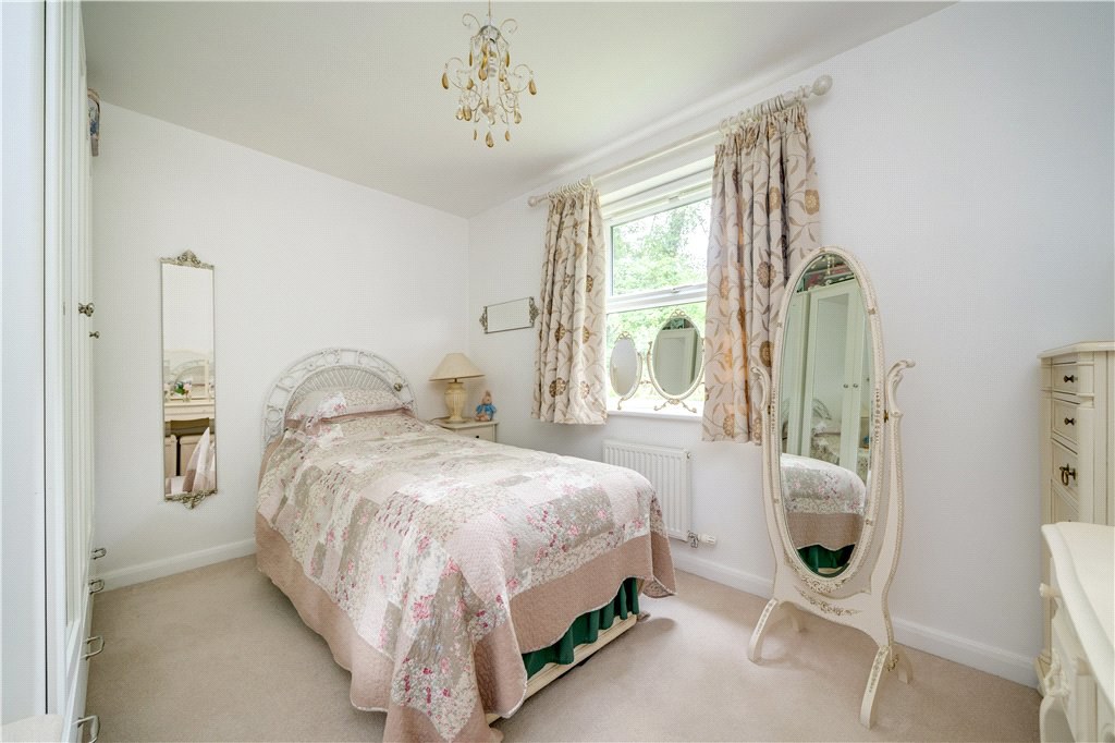 Riverside Walk, Otley, West Yorkshire, LS21, photo 6