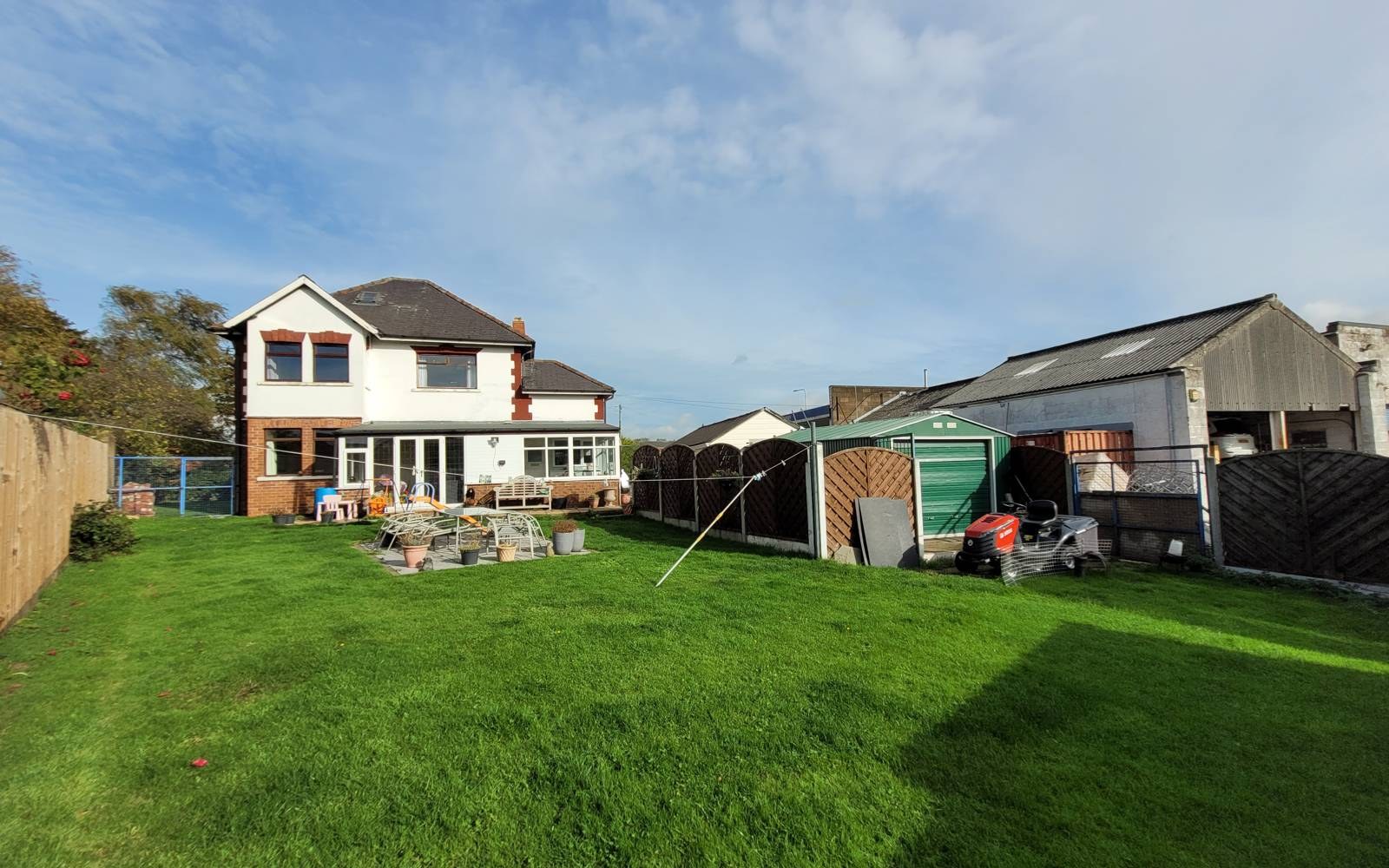 Keyingham | Cregagh House & Keyingham Service Station