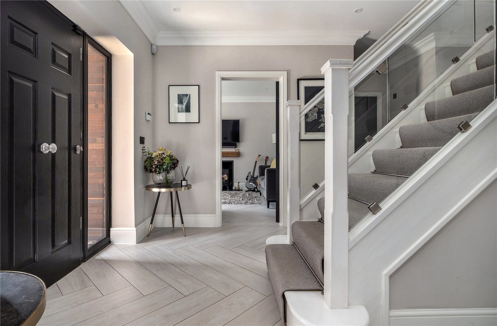 Scott Road, Prestbury, Macclesfield, Cheshire, SK10, photo 2