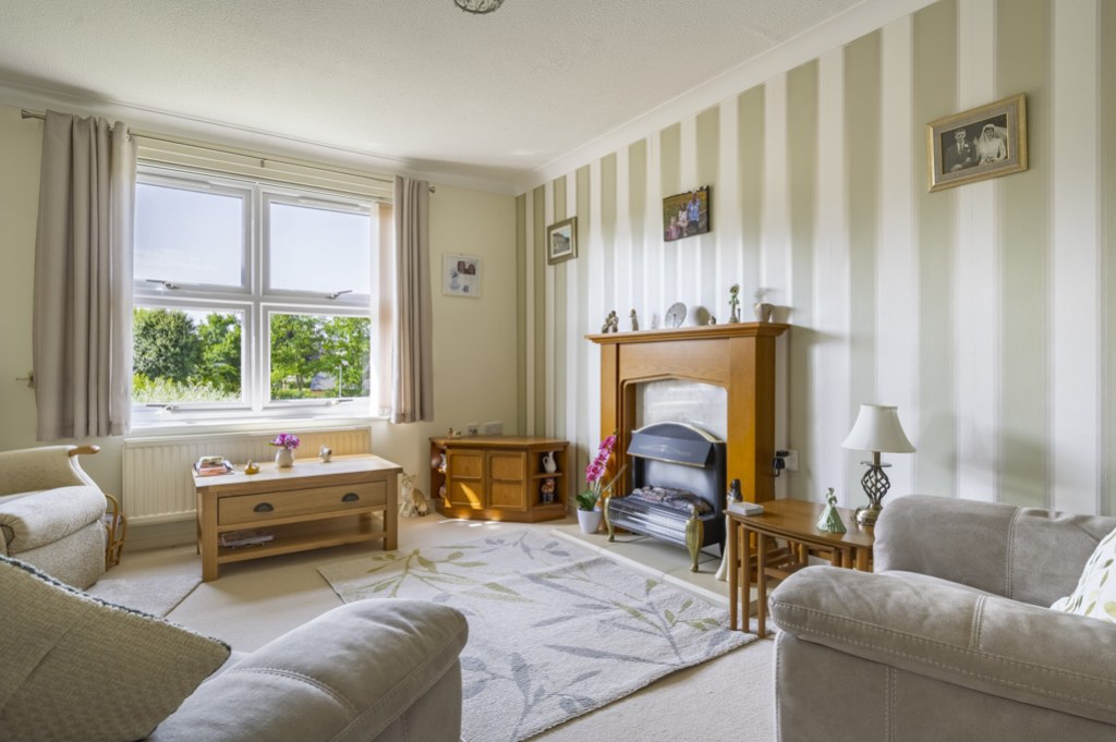 Orchard Court Arches Lane, Malmesbury, Wiltshire, SN16, photo 2