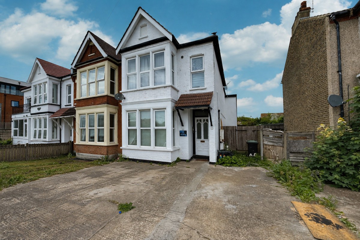 Ambleside Drive, Southend-on-sea, SS1 2