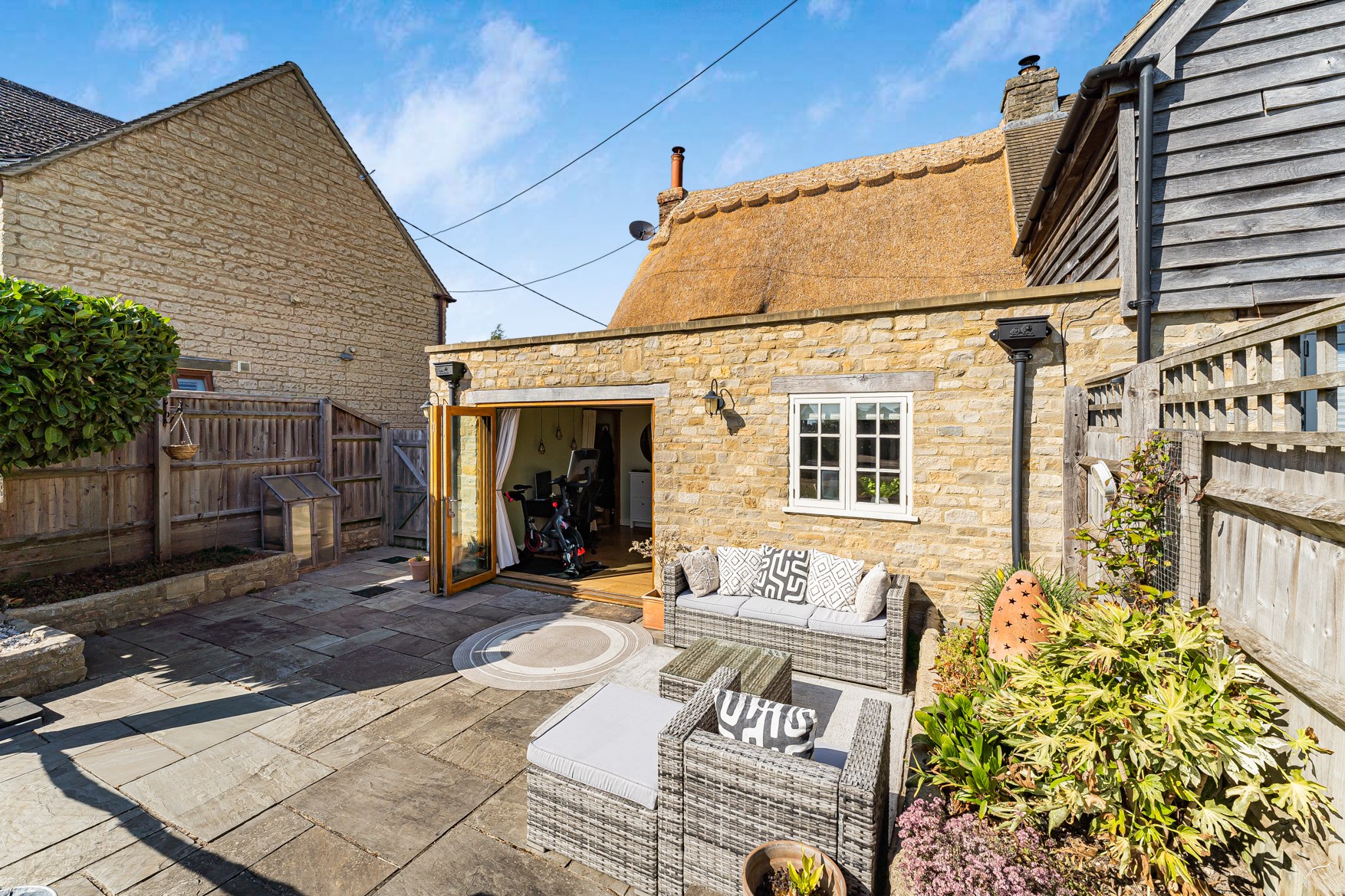 Main Road, Curbridge, OX29, photo 31