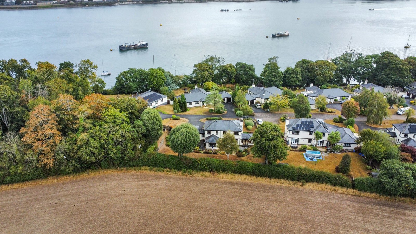 Cove Meadow, Wilcove, Torpoint. , photo 23