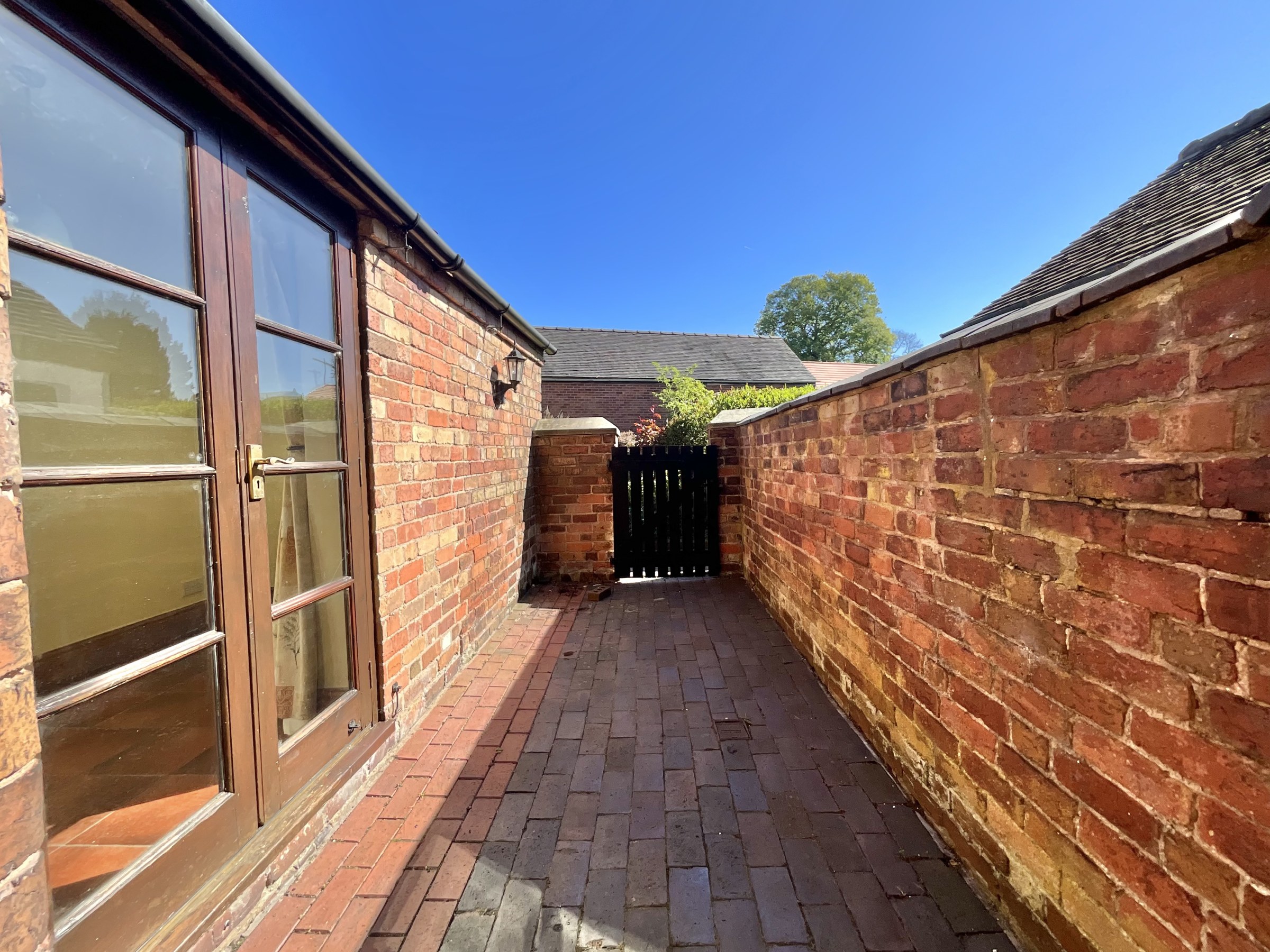 Blythe Bridge Road, Caverswall, ST11, photo 30