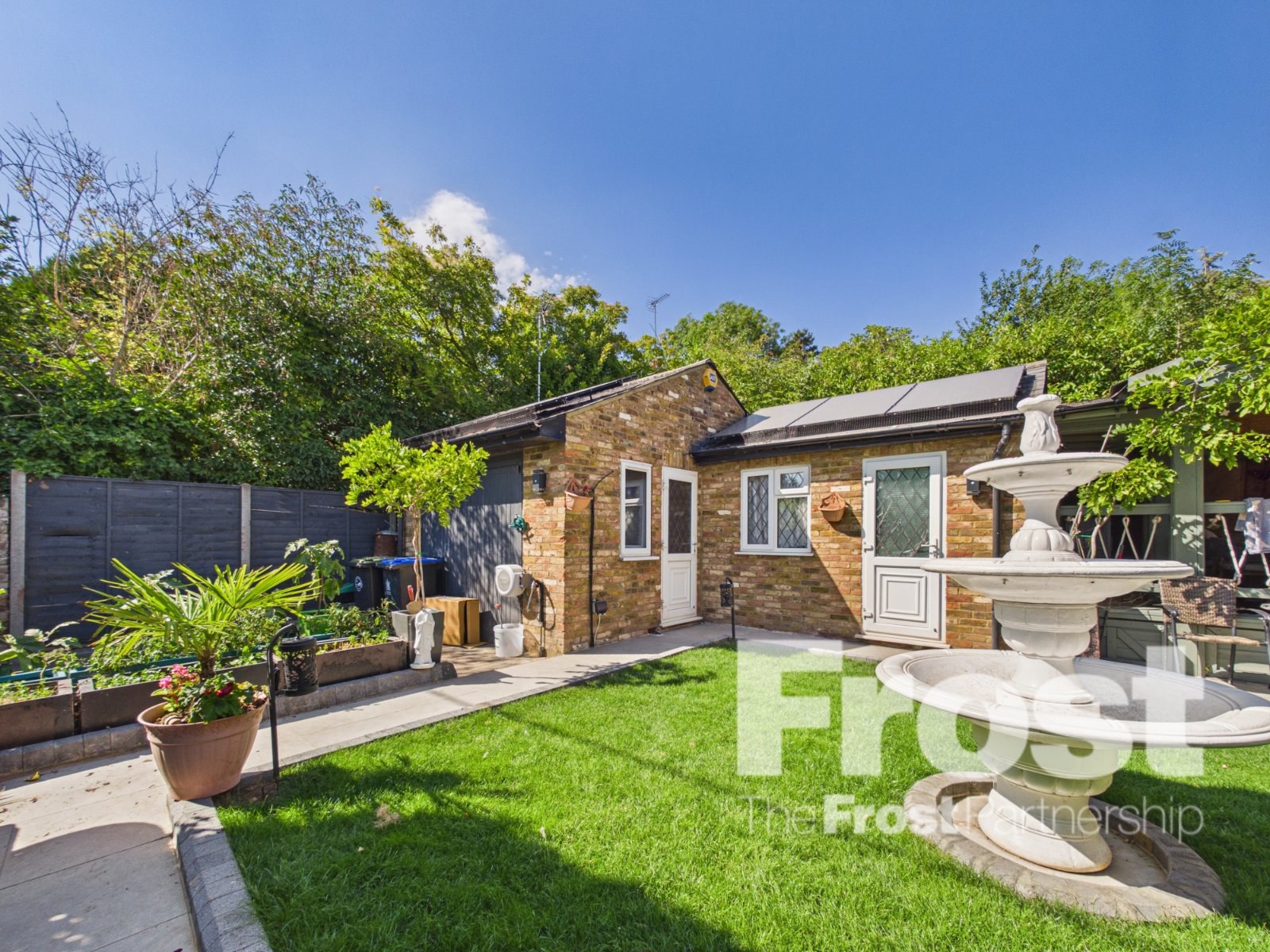 Bangors Cottages, Norwood Lane, Iver, Buckinghamshire, SL0