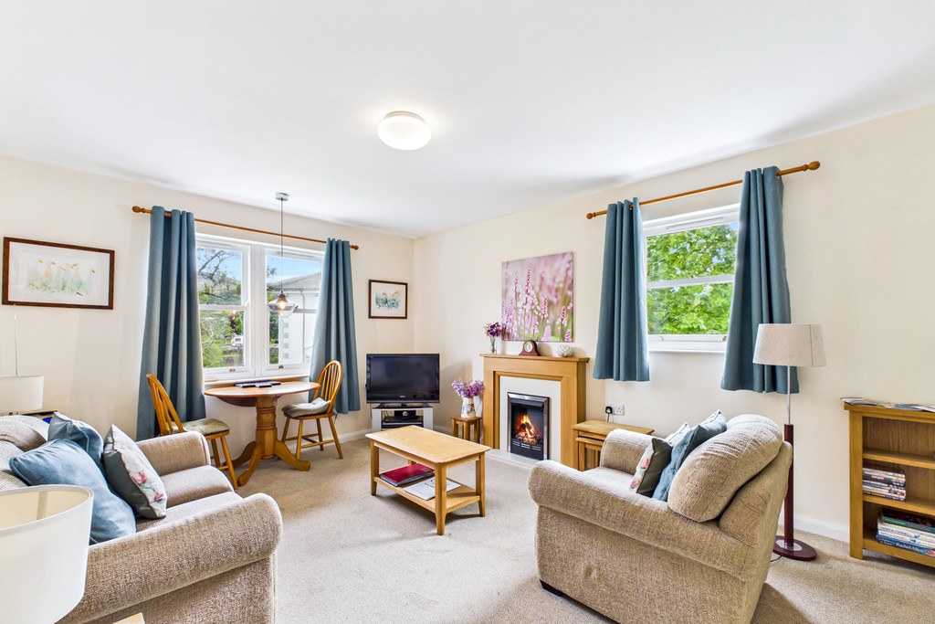 15 Elm Court, Elliott Park, Keswick, Cumbria, CA12 5NB, photo 2