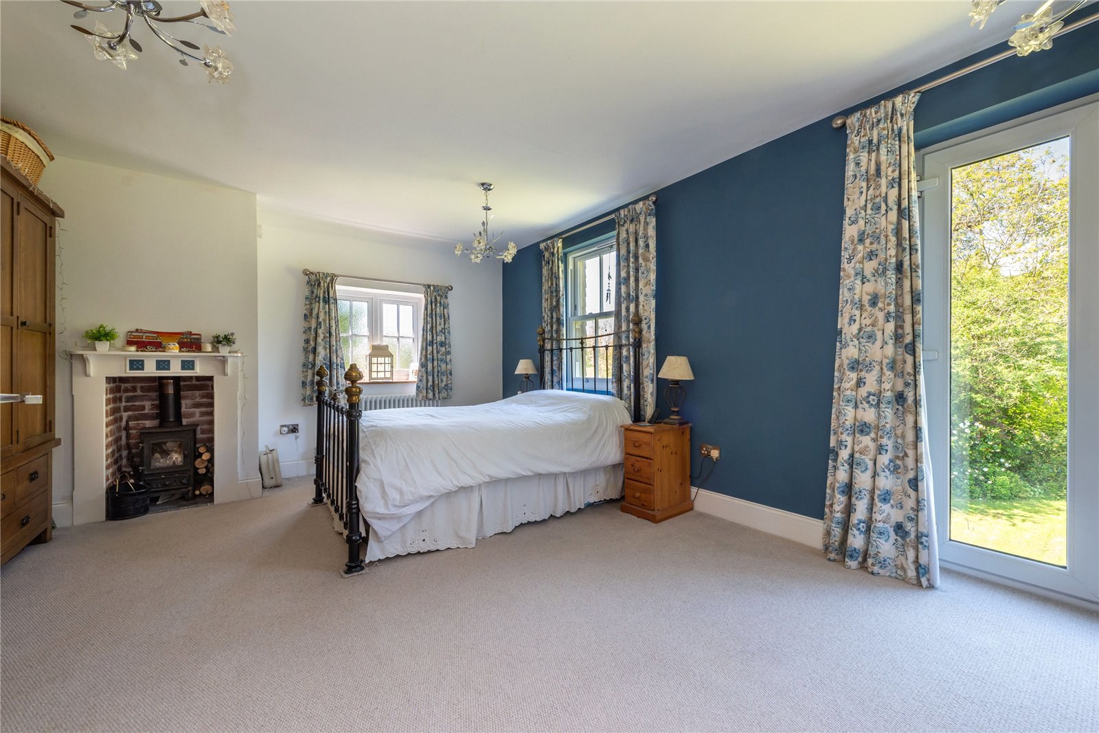 Mill Road, Holmwood, Dorking, Surrey, RH5, photo 12