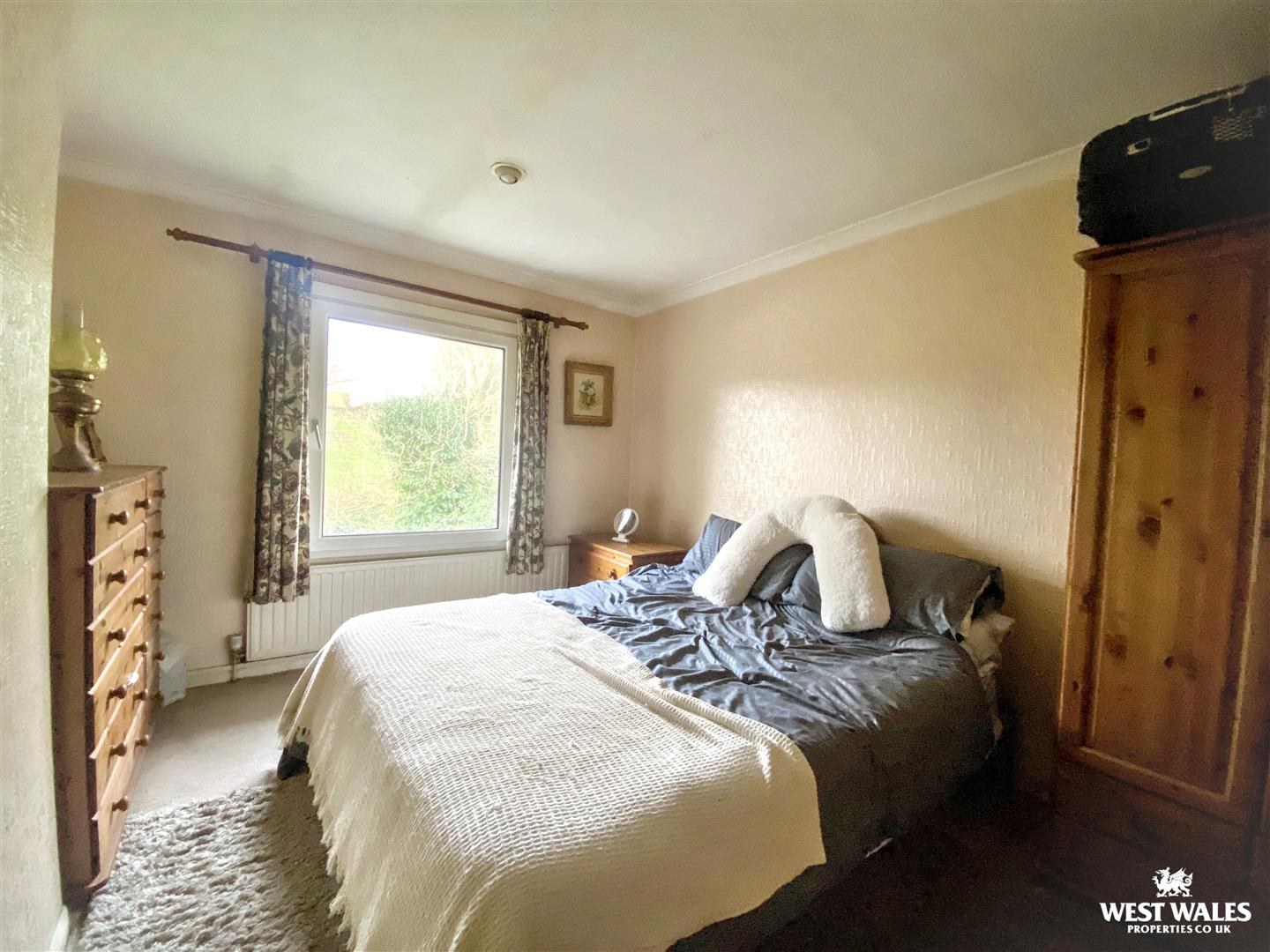 Stoneway Road, Laugharne, Carmarthen, photo 14