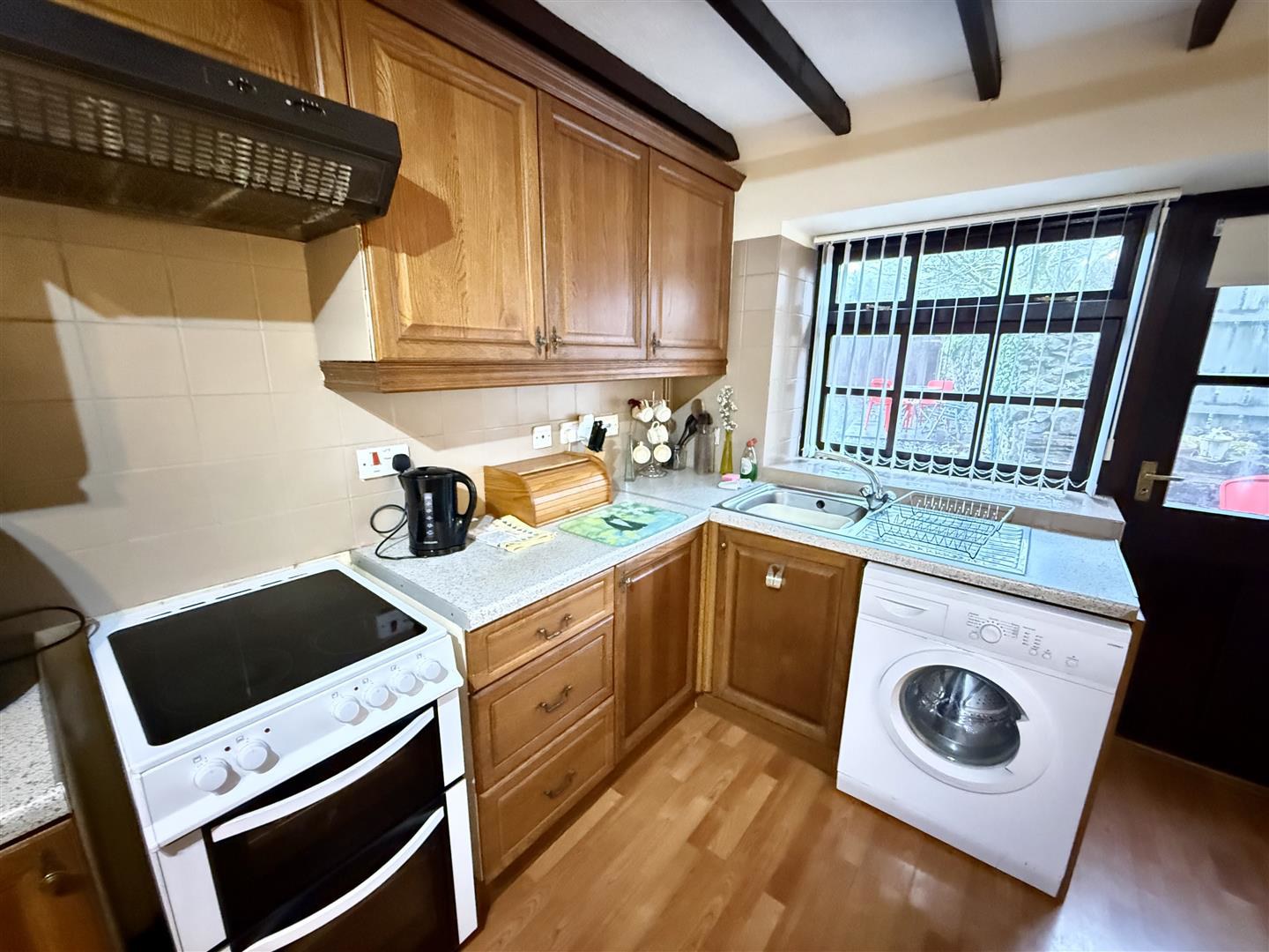 Talley, Llandeilo, photo 14