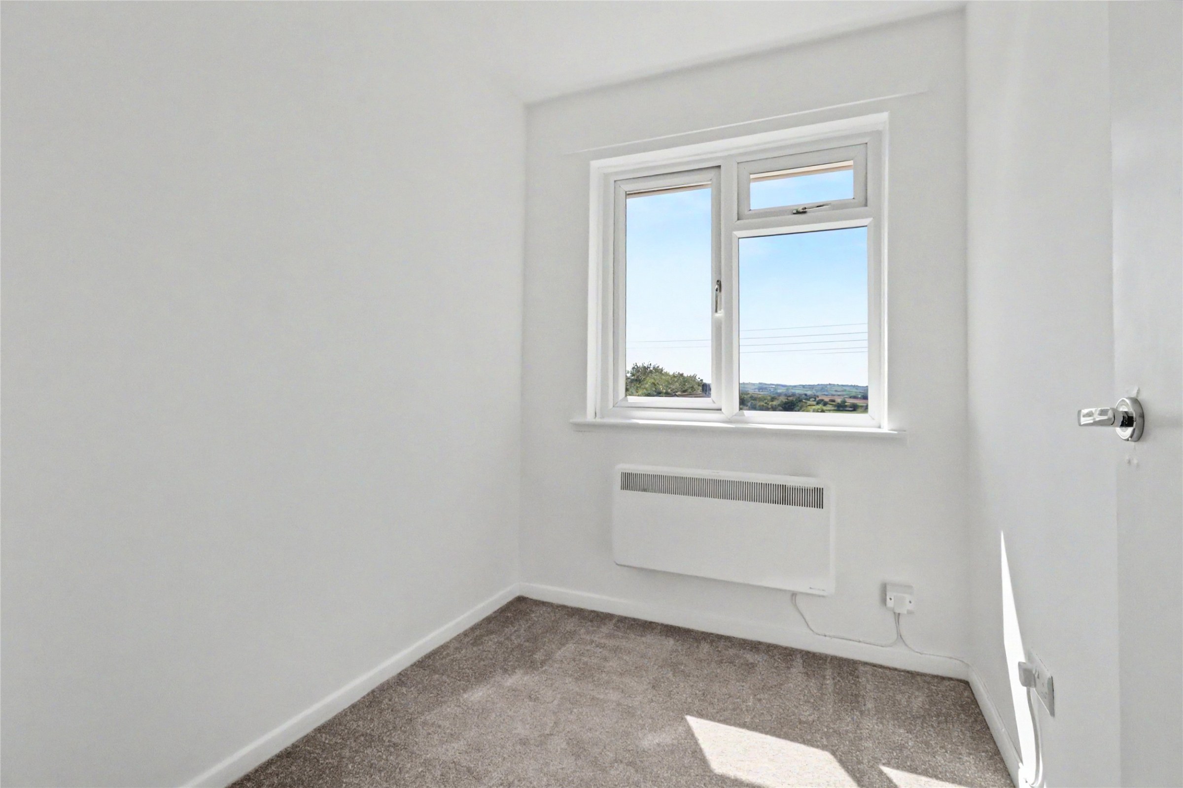 Howards Close, South Molton, Devon, EX36, photo 14
