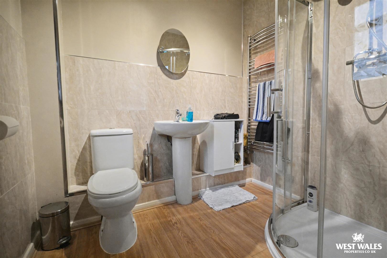 Photo 23