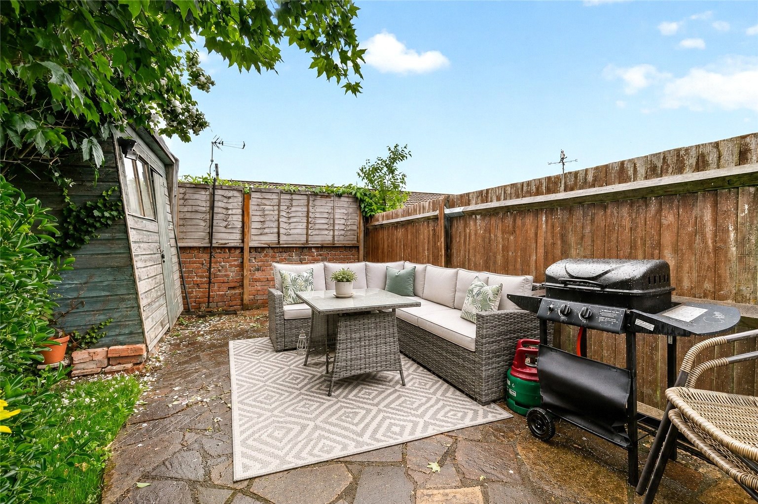 Wesley Place, North Street, Winkfield, Windsor, SL4, photo 10