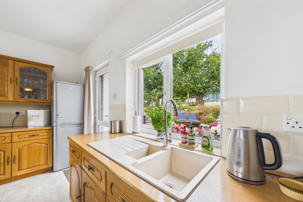 3 Washington Drive, Warton, Carnforth, photo 4