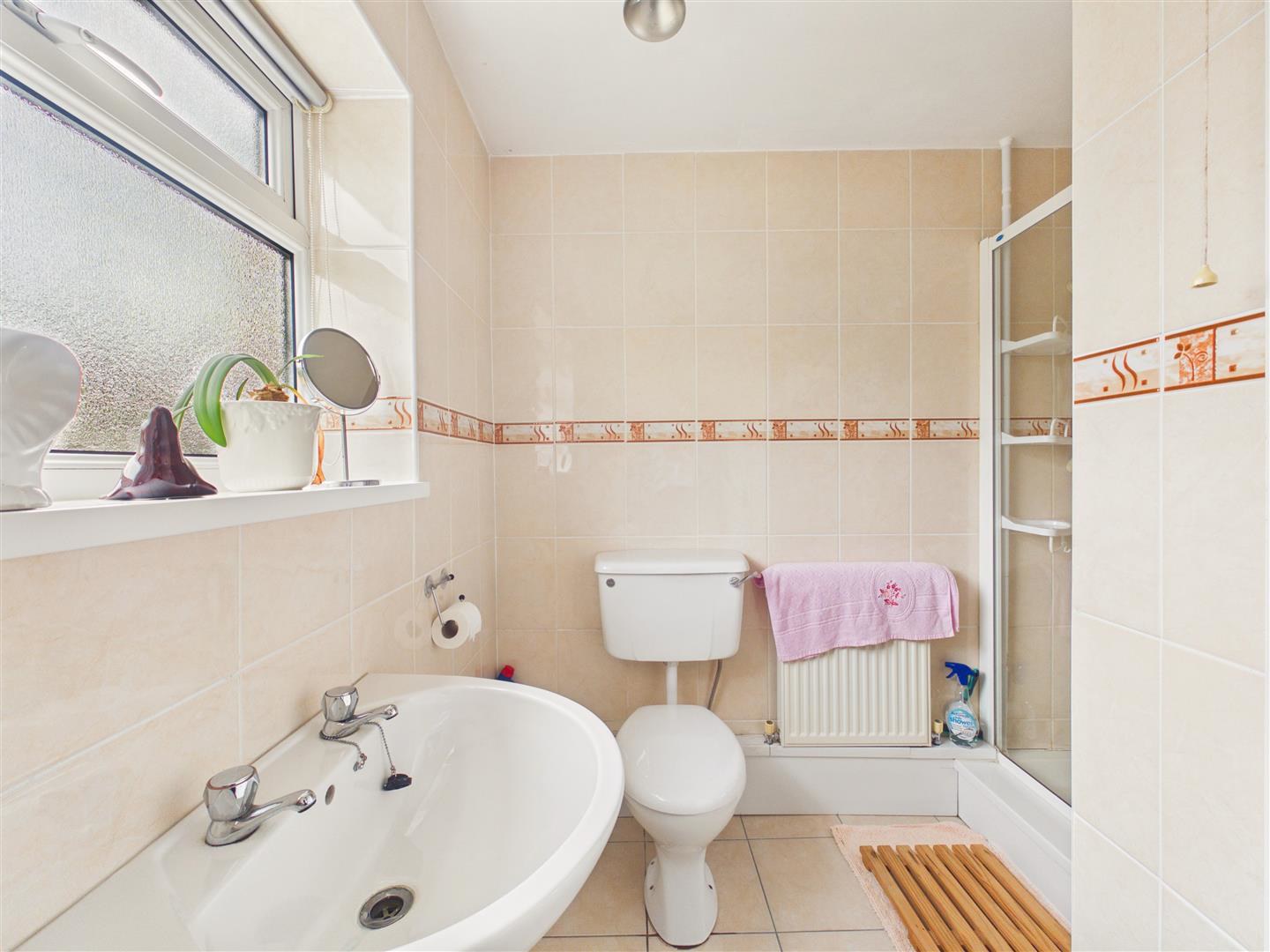 Jill Grove, Hessle, photo 6