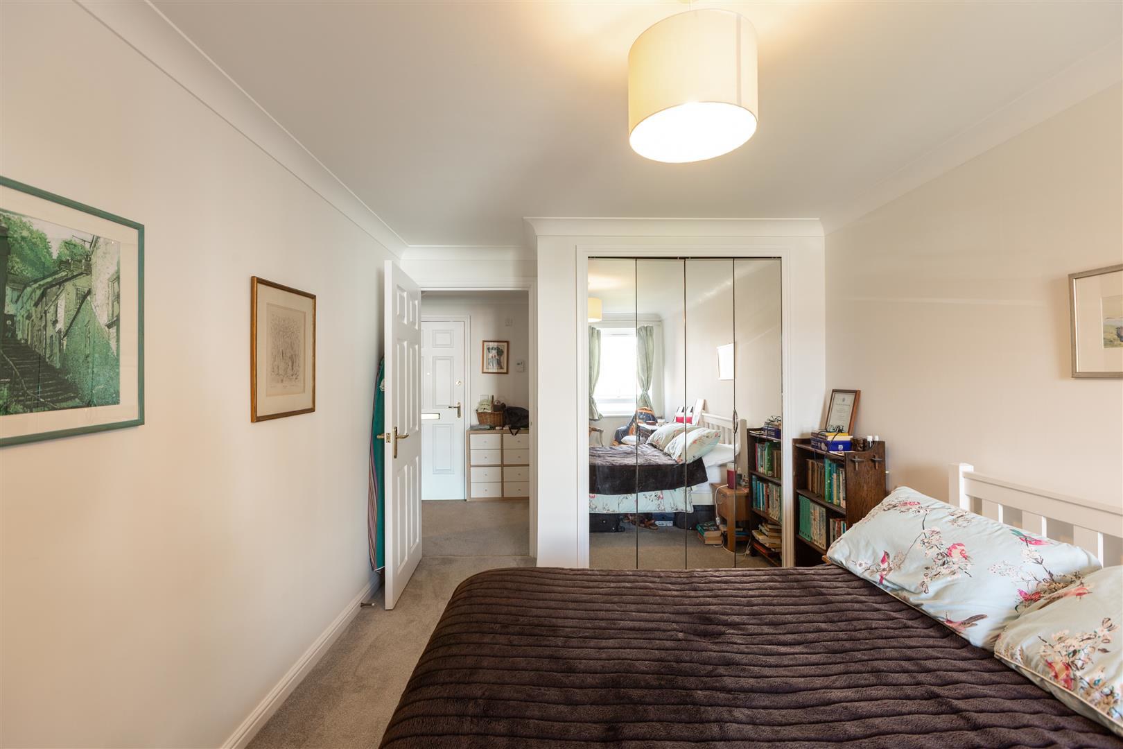 Pantygwydr Court, Sketty Road, Swansea, photo 9