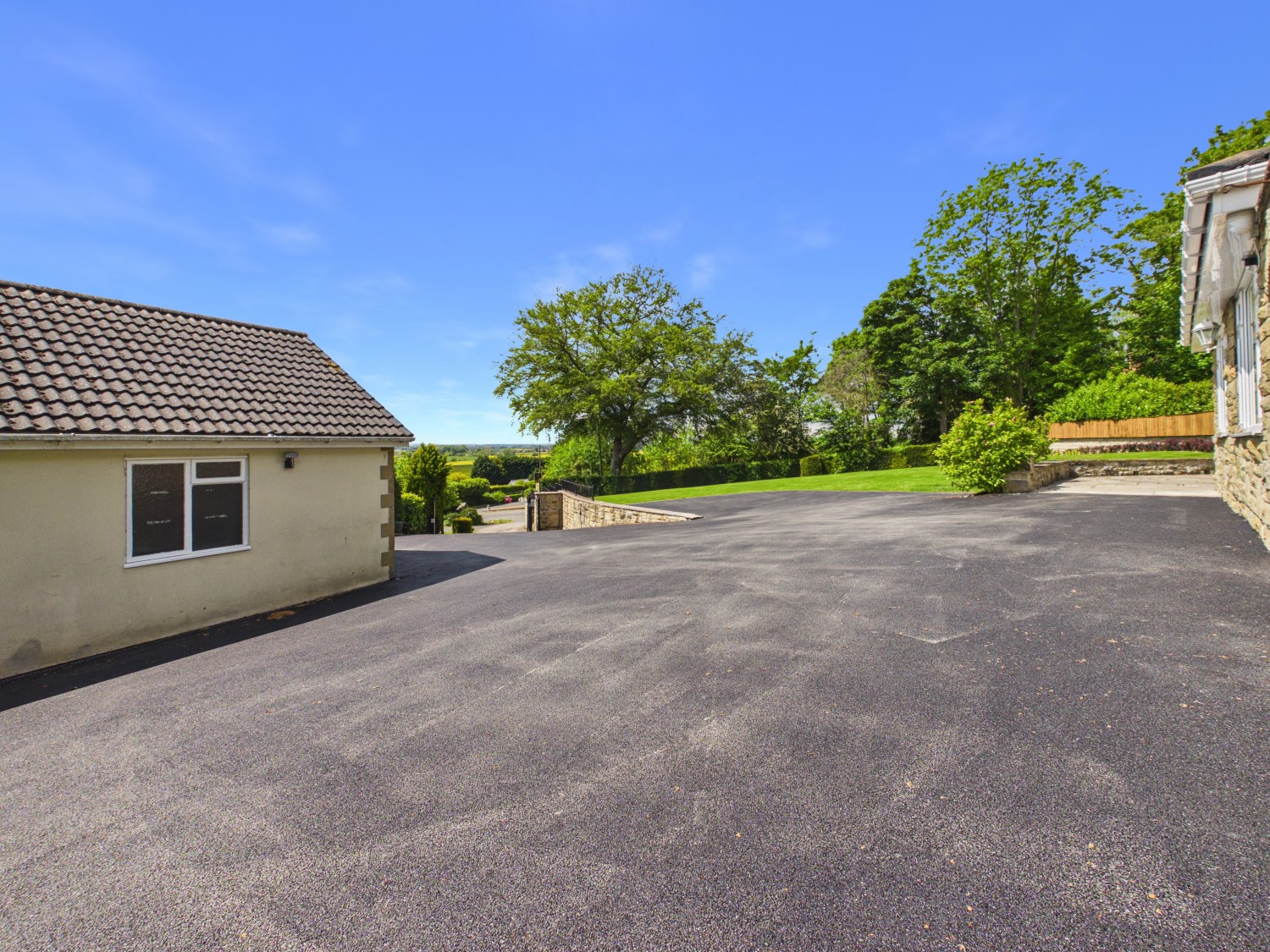 Great North Road, Wentbridge, Pontefract, West Yorkshire, WF8, photo 36